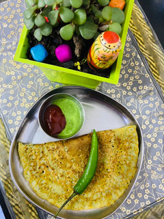 मूंग दाल और चावल का चीला (Moong Dal aur chawal ka cheela recipe in Hindi) रेसिपी मुख्य फोटो