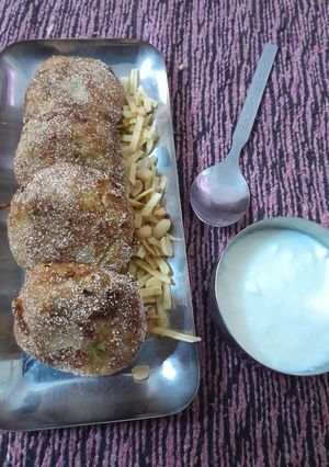 ફરાળી કટલેટ (Farali Cutlet Recipe In Gujarati) રેસીપી મુખ્ય ફોટો
