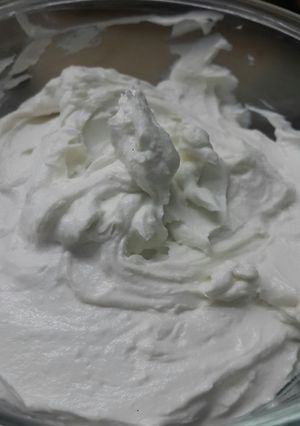 Una foto de Queso crema casero con leche en polvo