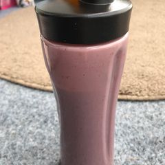 A picture of Banana berry smoothie.