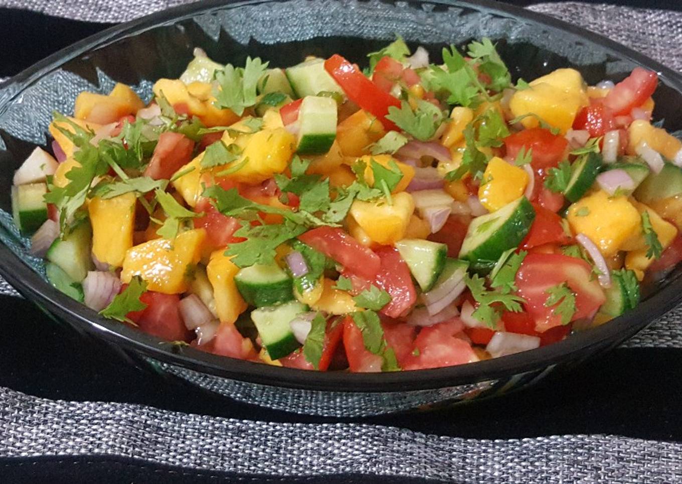 Mango salsa