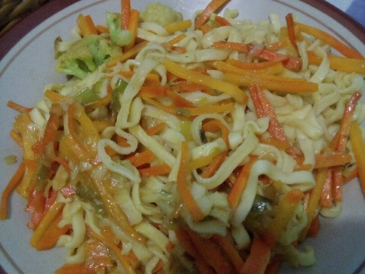 Cara Gampang Membuat Mie goreng basah 😘 yang Enak