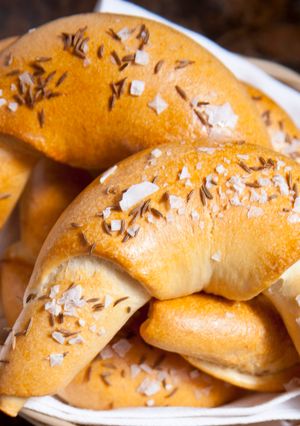 Békebeli főtt kifli recept fotója