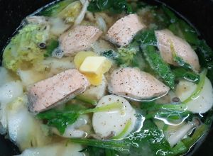 รูปของ Salmon Miso Nabe (หม้อไฟแซลมอนมิโซะ)