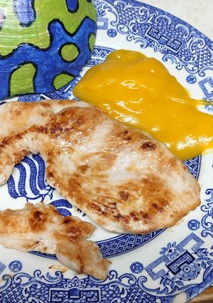 Una foto de Filetes de Pavo en Salsa Salada de Naranja