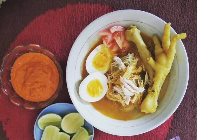 Soto ayam lamongan