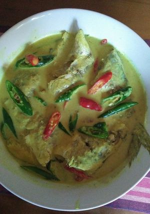Foto resep Ikan kembung Belo bumbu kuning