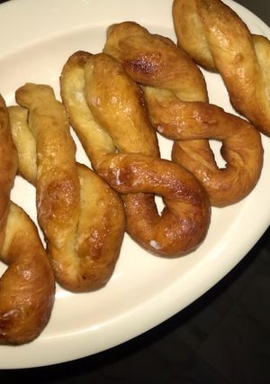 A picture of Twisted milk buns.