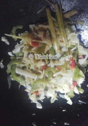 Foto resep Tumis kol pare