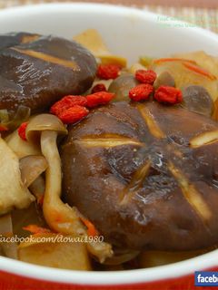 【料亭和露】和風味噌燉菜~~疊煮料理【全營養萃取鍋】 的食譜成品照片