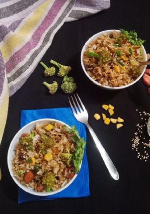 A picture of Broccoli Carrot fried rice.