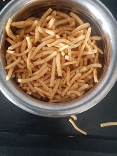 હિંગ સેવ રેસીપી મુખ્ય ફોટો