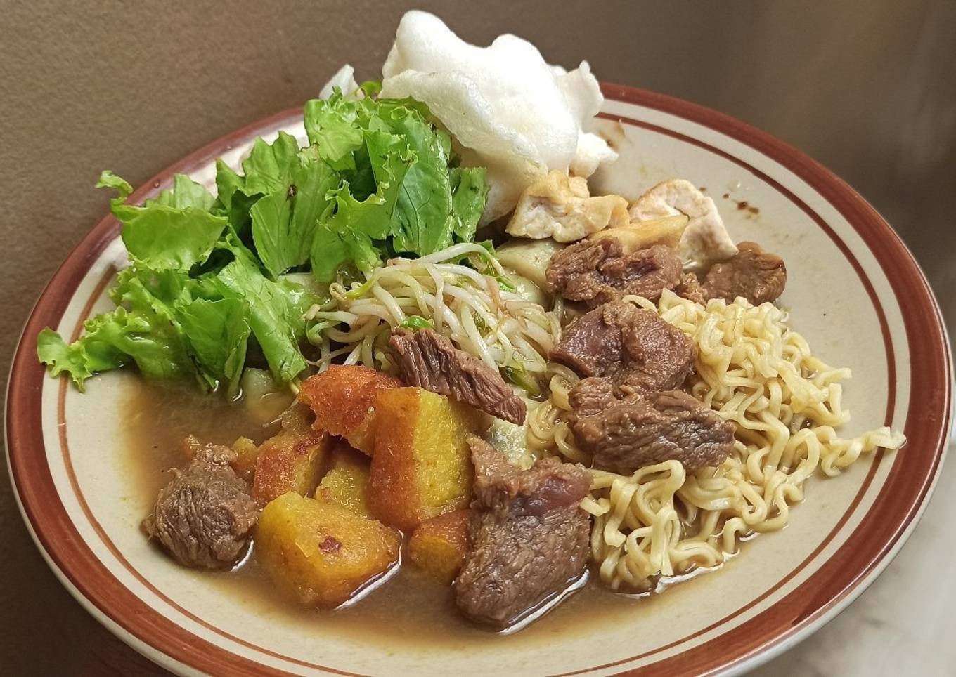 Tahu Campur