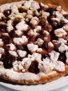 Foto di Crostata Crumble alle ciliegie
