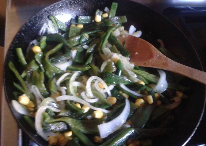 Rajas con crema y elote Receta de elidelapeña- Cookpad