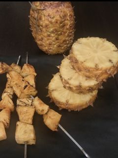 तंदूरी अनानास(tandooi ananas recipe in hindi) रेसिपी मुख्य फोटो