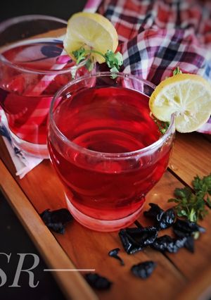 A picture of Kokum sharbat.