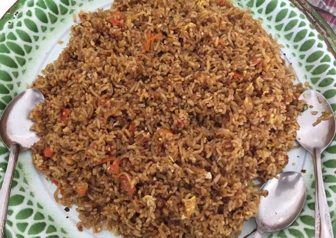 Resep Nasi Goreng Mie Instan oleh Ismail - Cookpad