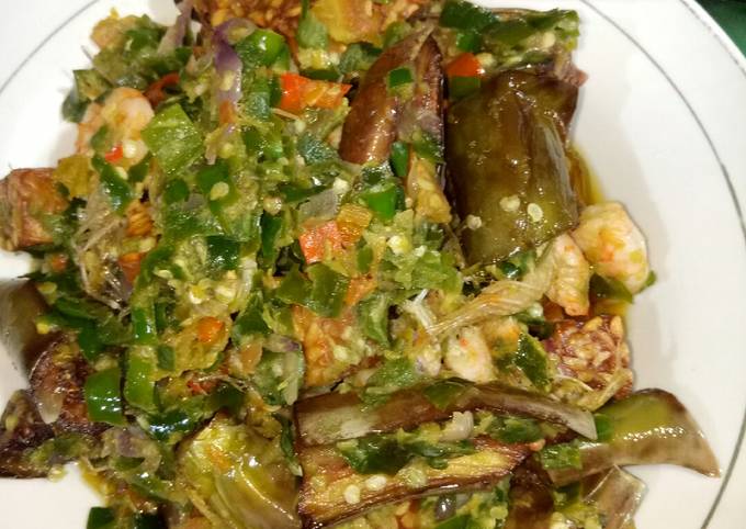 Bagaimana Menyiapkan Udang terong tempe cabe hijau yang Lezat