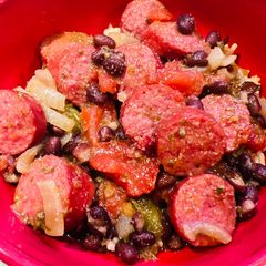 Beef Polska Kielbasa with Beans 🫘 A picture of Beef Polska Kielbasa with Beans 🫘.