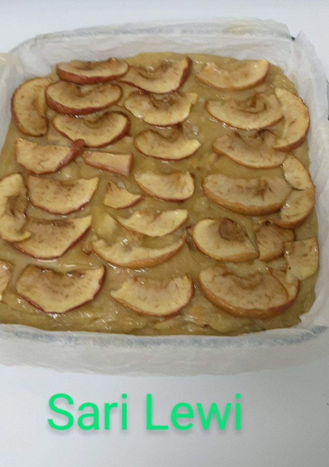 Una foto de Tarta de manzana hecha en Horno microondas (receta caliente de 4 ingredientes)