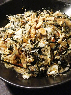 【家樂福廚房】高麗菜省錢料理》高麗菜絲沙拉 的食譜成品照片