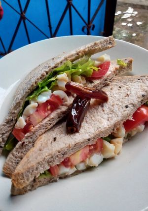 Foto resep BRUNCH DIET (Sandwich Sehat + Kurma)