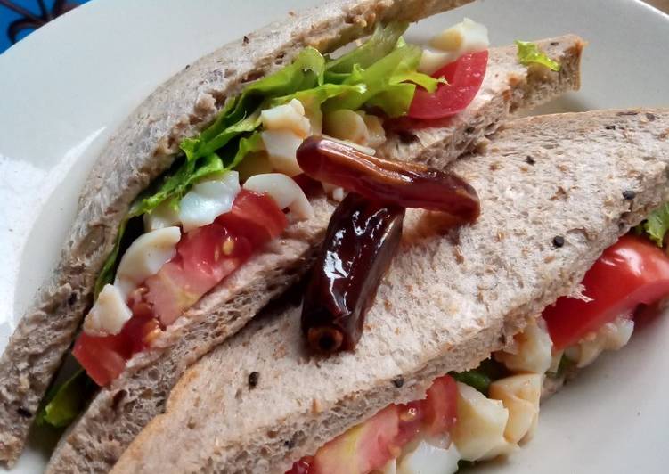 Bagaimana Menyiapkan BRUNCH DIET (Sandwich Sehat + Kurma), Enak Banget