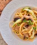 🌱 Mì Ý Dẹp Capellini Xào Nấm Mỡ & Lá Súp Lơ Trắng (Vegan)