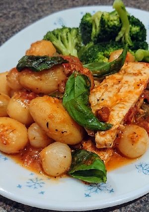 A picture of Zesty One-Pan Chicken.