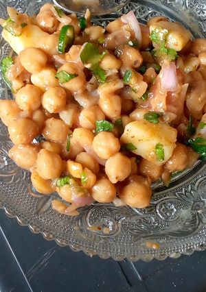 A picture of Sweet chana chaat.