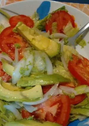 Una foto de Ensalada mixta. ॐ