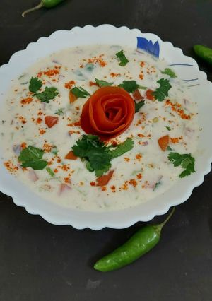 A picture of Mixed Veg Raita.