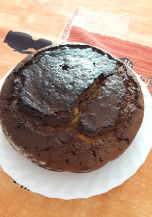 Una foto de Bizcocho de naranja y chocolate