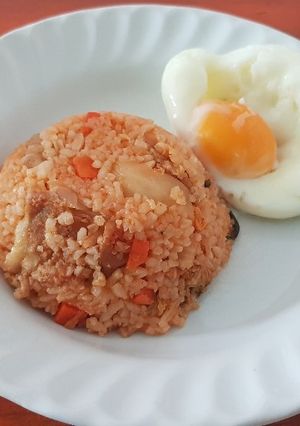 รูปของ ข้าวผัดกิมจิแบบง่ายๆใช้ไมโครเวฟ