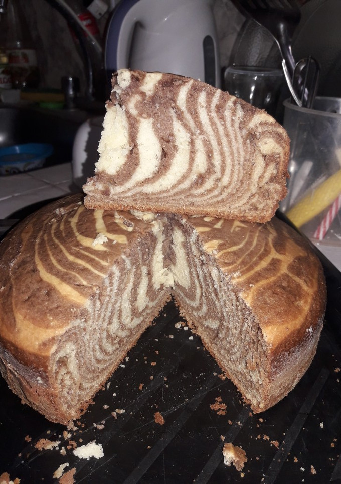 Una foto de Torta/ Bizcochuelo Cebra Riquísimo y esponjoso