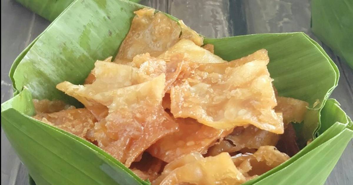 Resep Keripik Pangsit Pedas Dengan Takir Bunga Oleh Renny Mahlenny