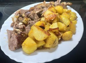 Una foto de Lechazo asado