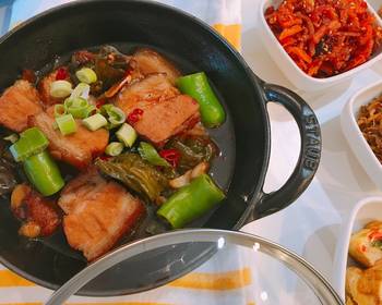 The New Way Make Recipe Braised pork belly w twisted green pepper Most Delicious