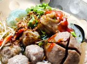 Gambar bakso sapi ayam