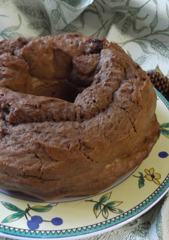 Una foto de Cake de cacao con arándanos y pasas sultanas al aguardiente