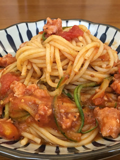 A picture of Garlic Sausage and Tomato Spaghetti.