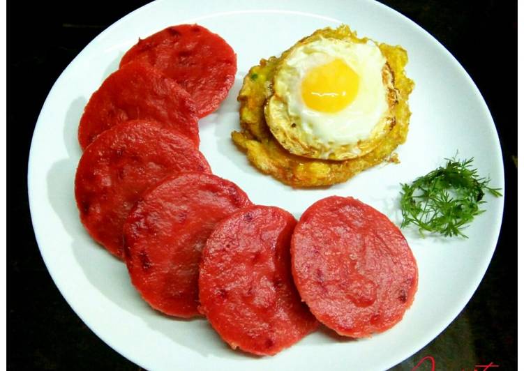 Beetroot oats idli with egg dry sambhar masala