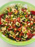 Ensalada de coditos y verduras