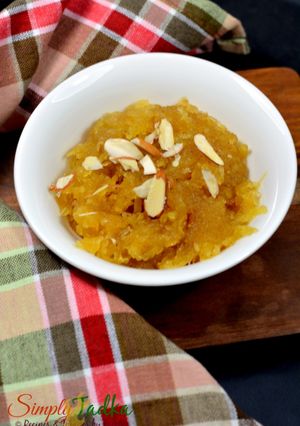A picture of Apple Halwa.