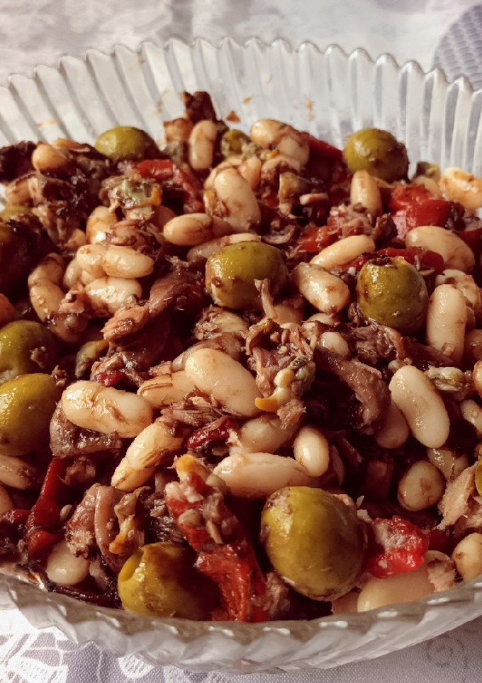Una foto de Ensalada de alubias (para apagón⚡)