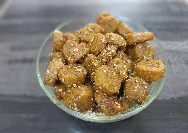 Recipe of Homemade Jowar and Dudhi Muthiya