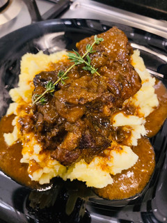 A picture of Oxtail Stew.
