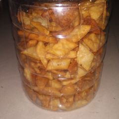 A picture of Home made nimki.