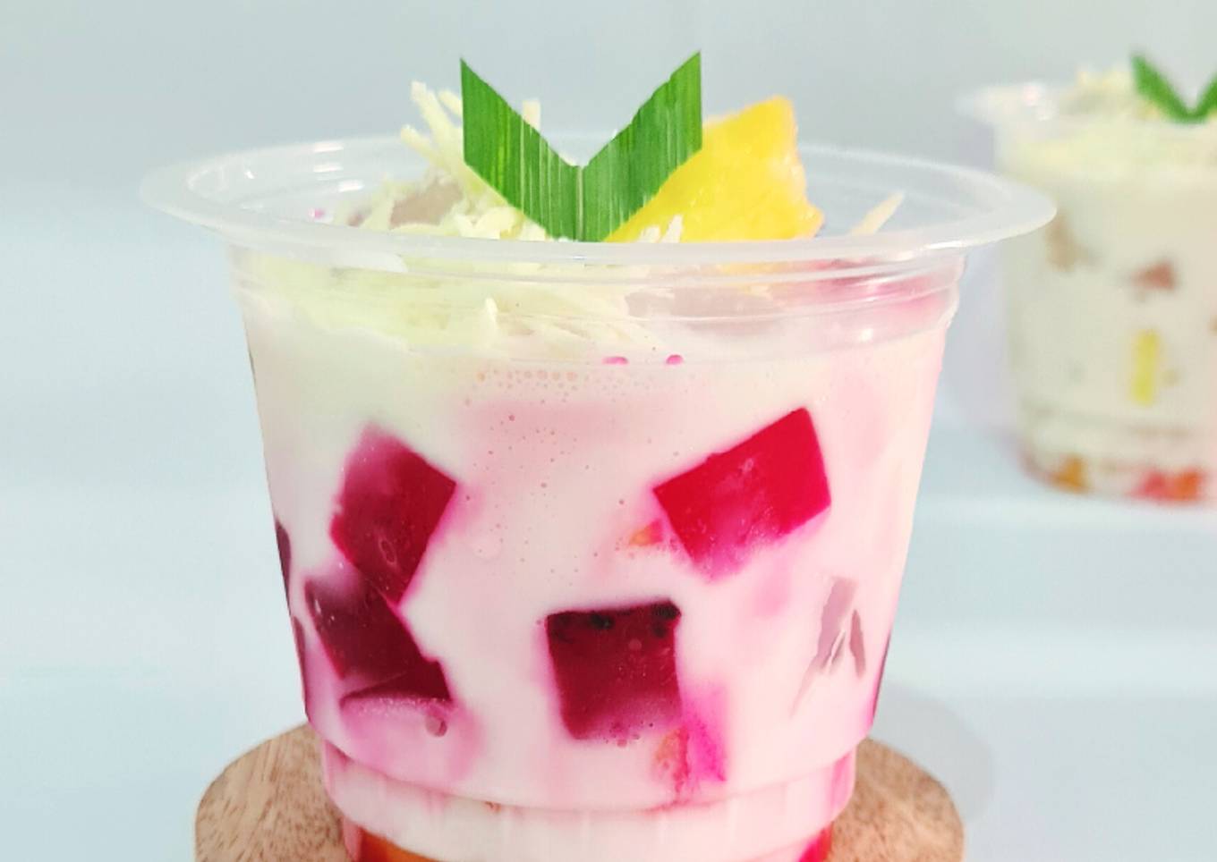 Salad buah Special (saus mayo creamy)